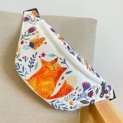 Ledvinka BUMBAG Liška a květiny na bílém pozadí