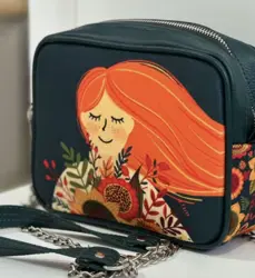 Kabelka na řetízku Cherie Rusovlasá dívka