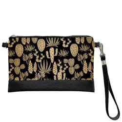 Malá kabelka přes rameno Kaktusy na černém pozadí