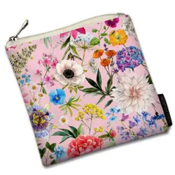 Kosmetická taštička Basic  Květiny na růžovém pozadí