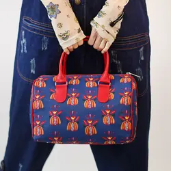 Dámská kabelka Barrel – textilní potisk Char-flower