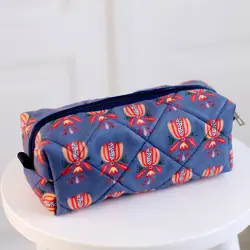 Kosmetická taška Pusheen – stylová a prostorná taštička na kosmetiku Wonder Flower