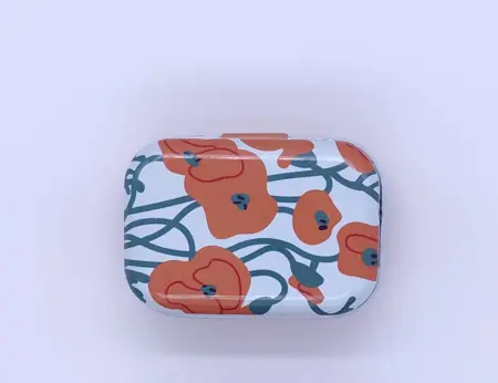 Plechová krabička maky