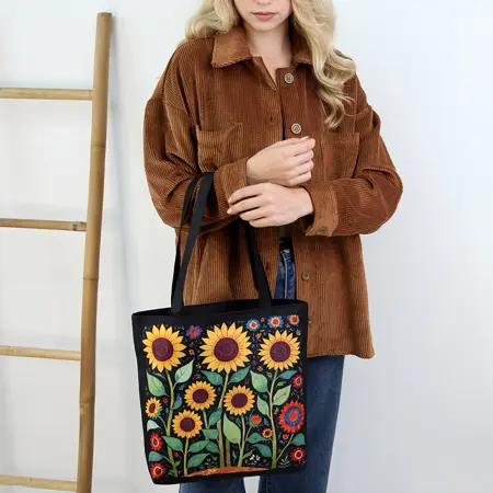 Textilní taška Tenderness Slunečnice na černém pozadí – stylový shopper na zip