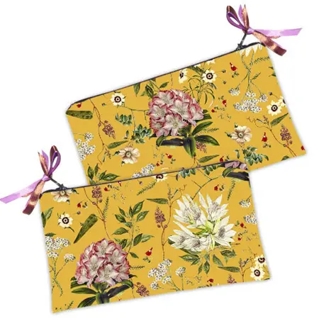 Kosmetická taška MINI – malá látková taštička s potiskem Květiny na žlutém pozadí