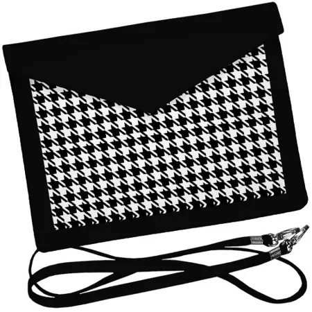 Dámský klutch konvert – elegantní sametová kabelka s potiskem Černobílý tisk